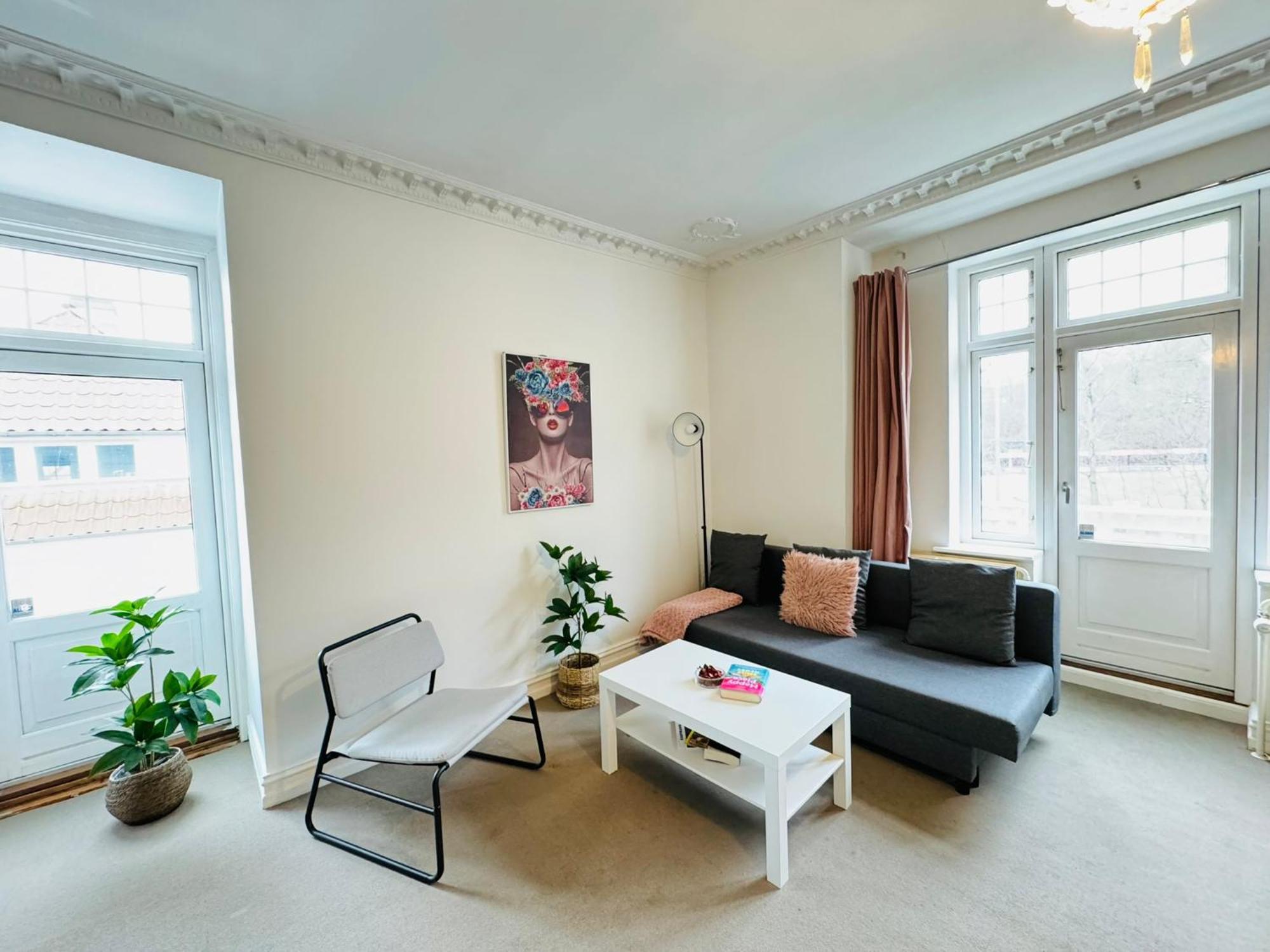 Aday - Villa Firenze - 2 Bedrooms Bright Apartment Aalborg Bagian luar foto