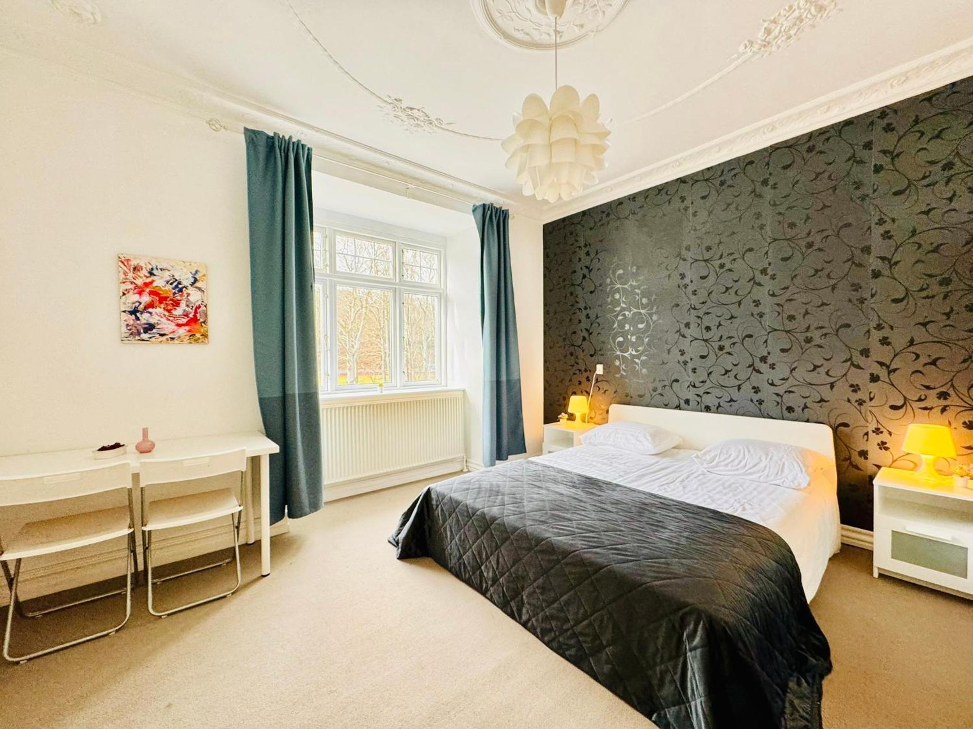 Aday - Villa Firenze - 2 Bedrooms Bright Apartment Aalborg Bagian luar foto