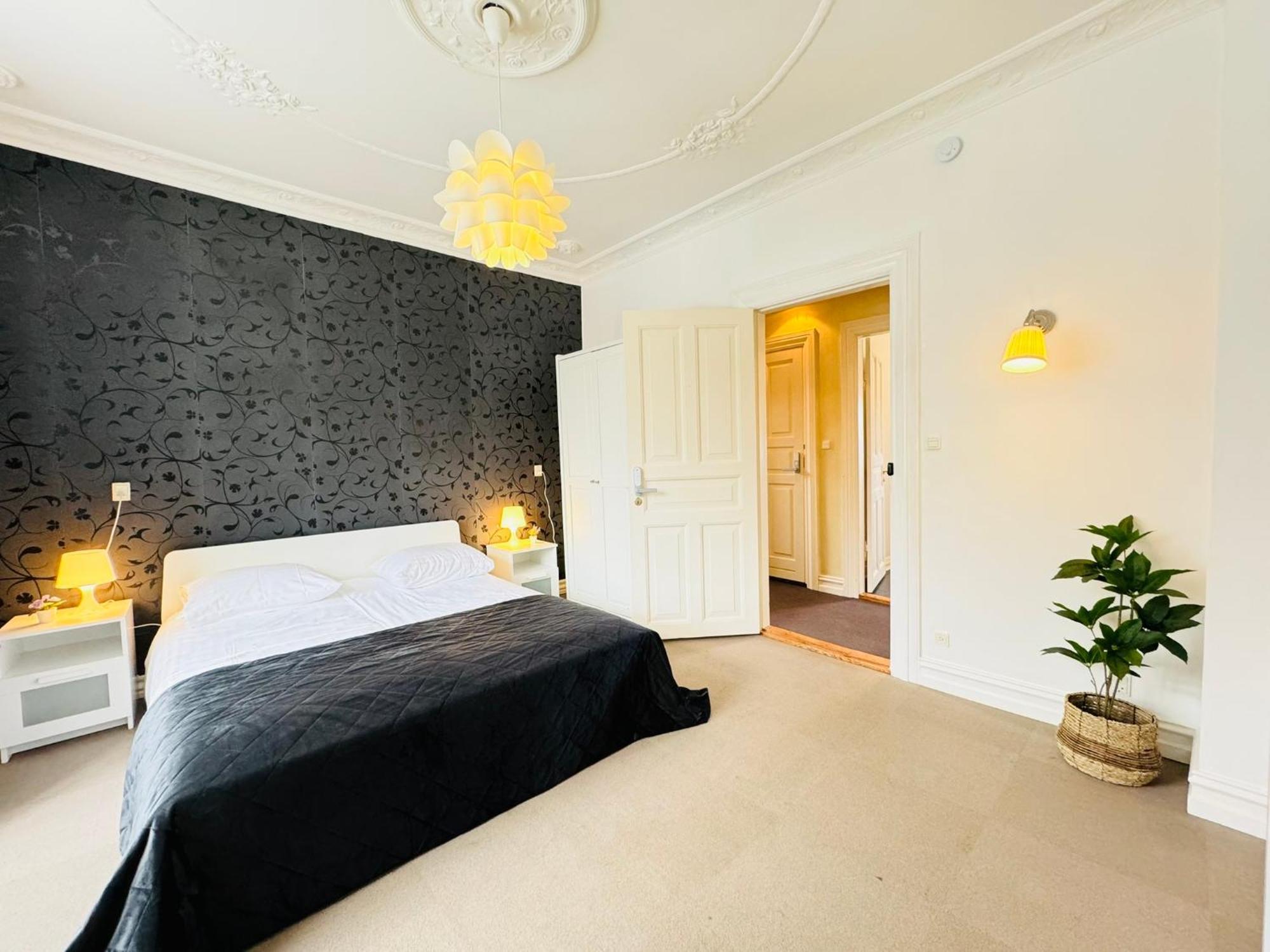 Aday - Villa Firenze - 2 Bedrooms Bright Apartment Aalborg Bagian luar foto