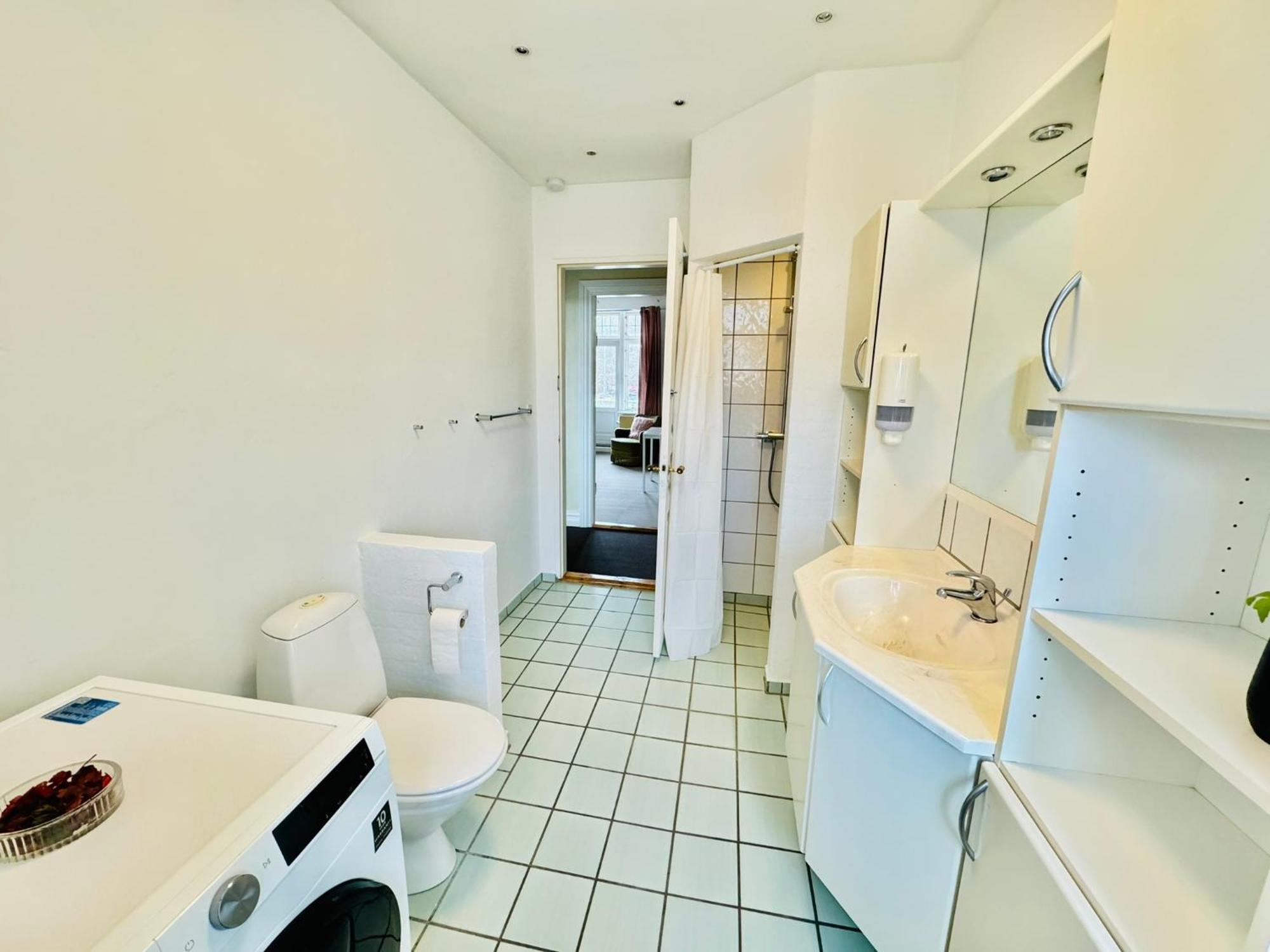 Aday - Villa Firenze - 2 Bedrooms Bright Apartment Aalborg Bagian luar foto